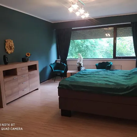 شقة Park Mit Pool, Jacuzzi Und 3 Schlafzimmer *