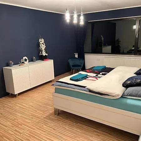 Appartamento Park Mit Pool Und 3 Schlafzimmer *