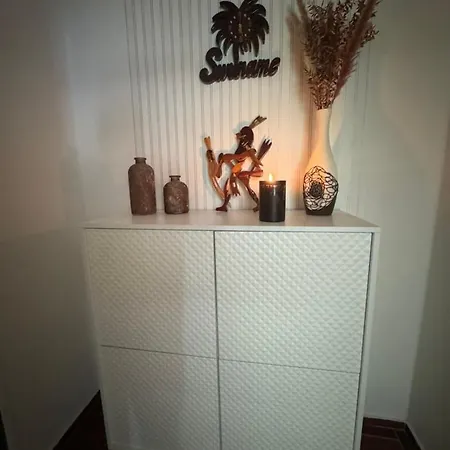 Park Mit Pool Und 3 Schlafzimmer Appartamento Uelzen