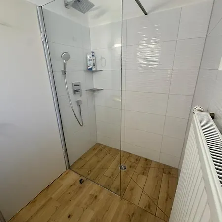 Park Mit Pool, Jacuzzi Und 3 Schlafzimmer * أويلتسن